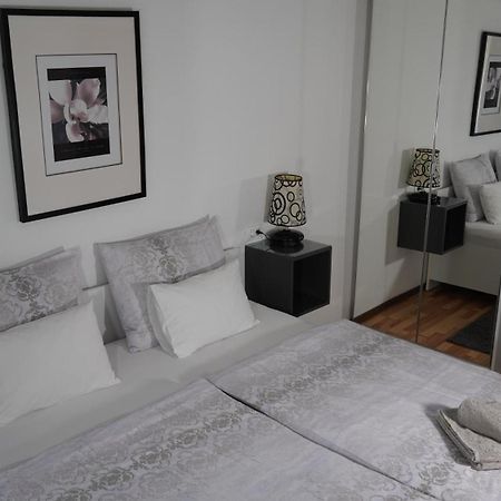 Apartments Marja Njivice Extérieur photo
