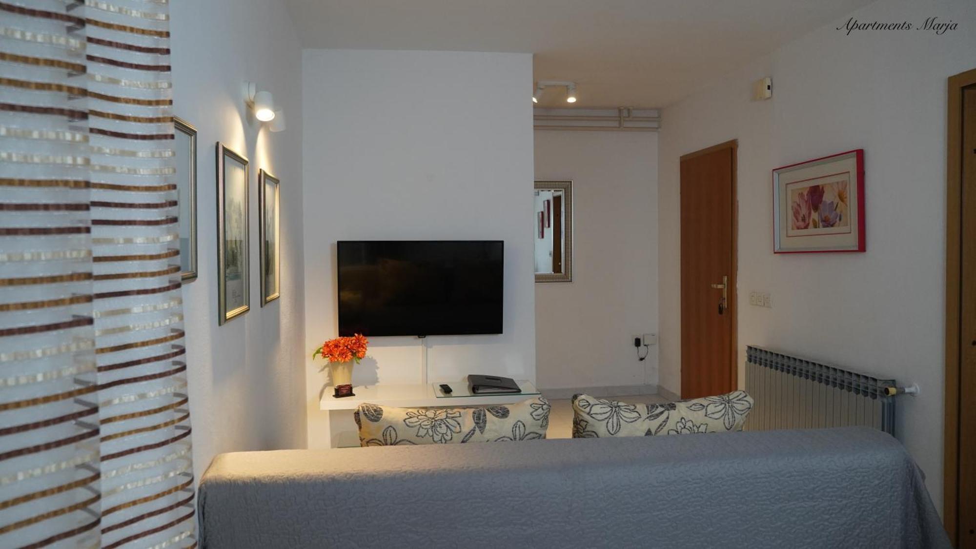 Apartments Marja Njivice Extérieur photo