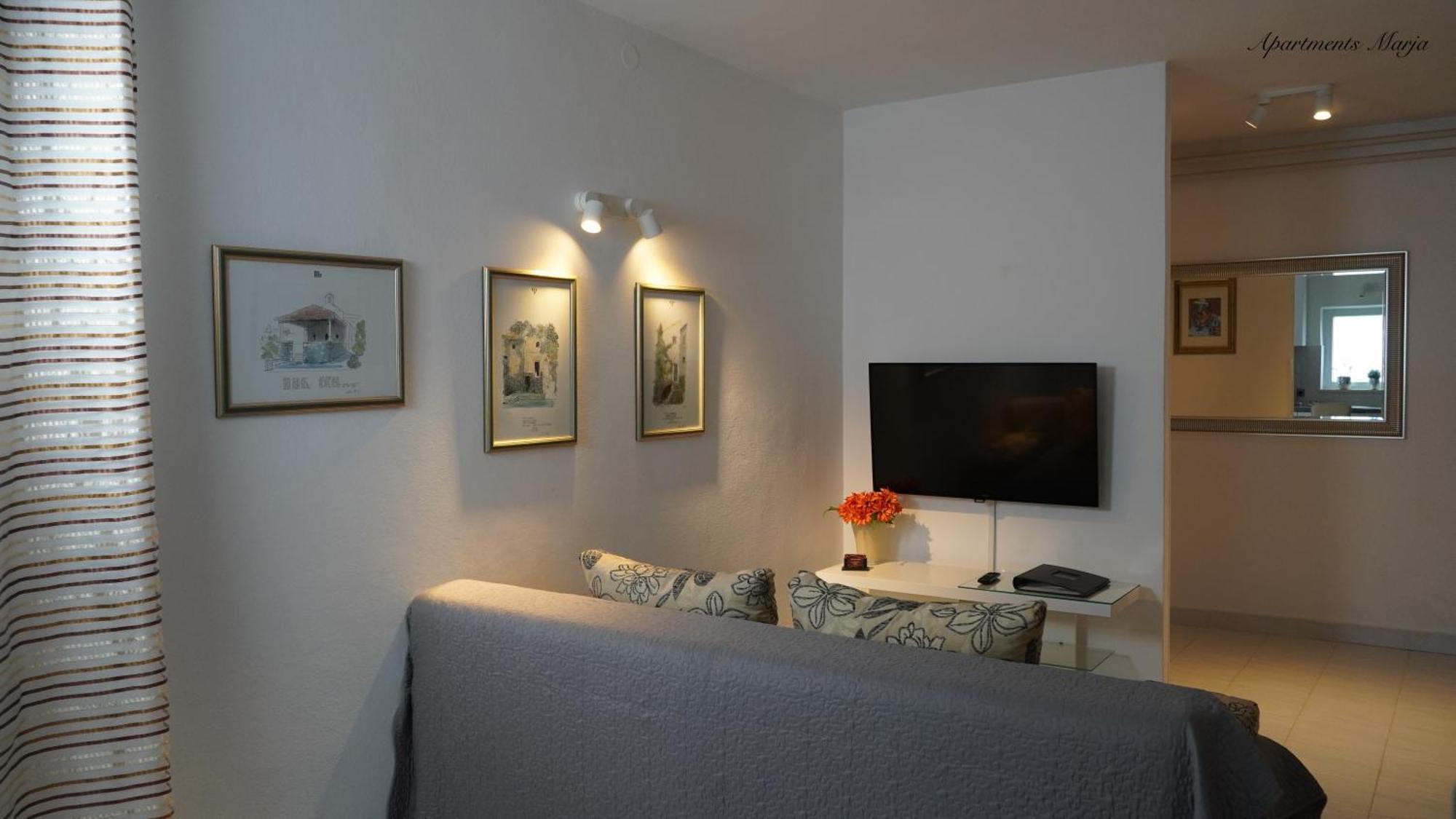 Apartments Marja Njivice Extérieur photo