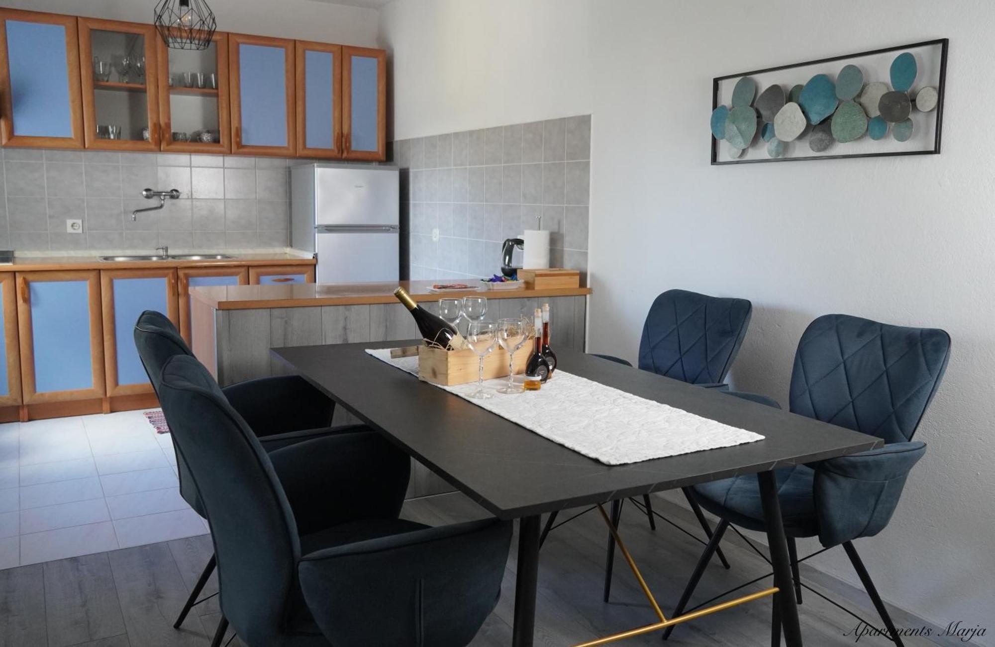 Apartments Marja Njivice Extérieur photo
