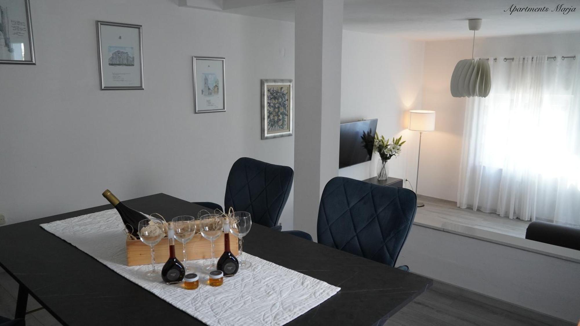Apartments Marja Njivice Extérieur photo